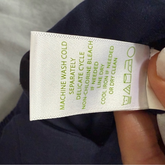 Lilly Pulitzer Dahlia Shorts in True Navy - Picture 8 of 8